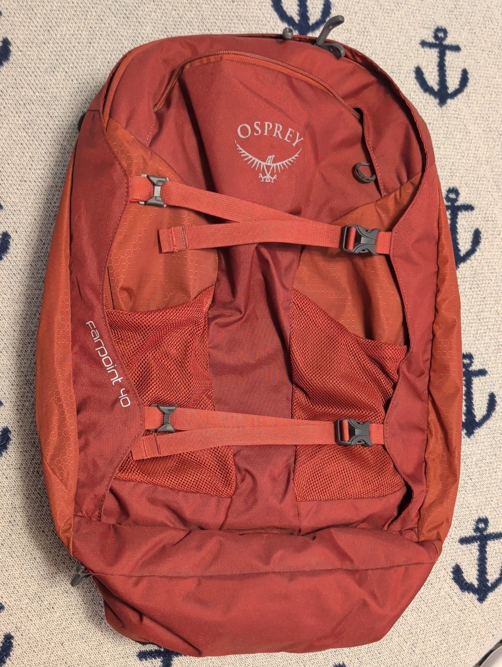 OSPREY Farpoint 40 - 40L Travel Backpack in Rust Red
